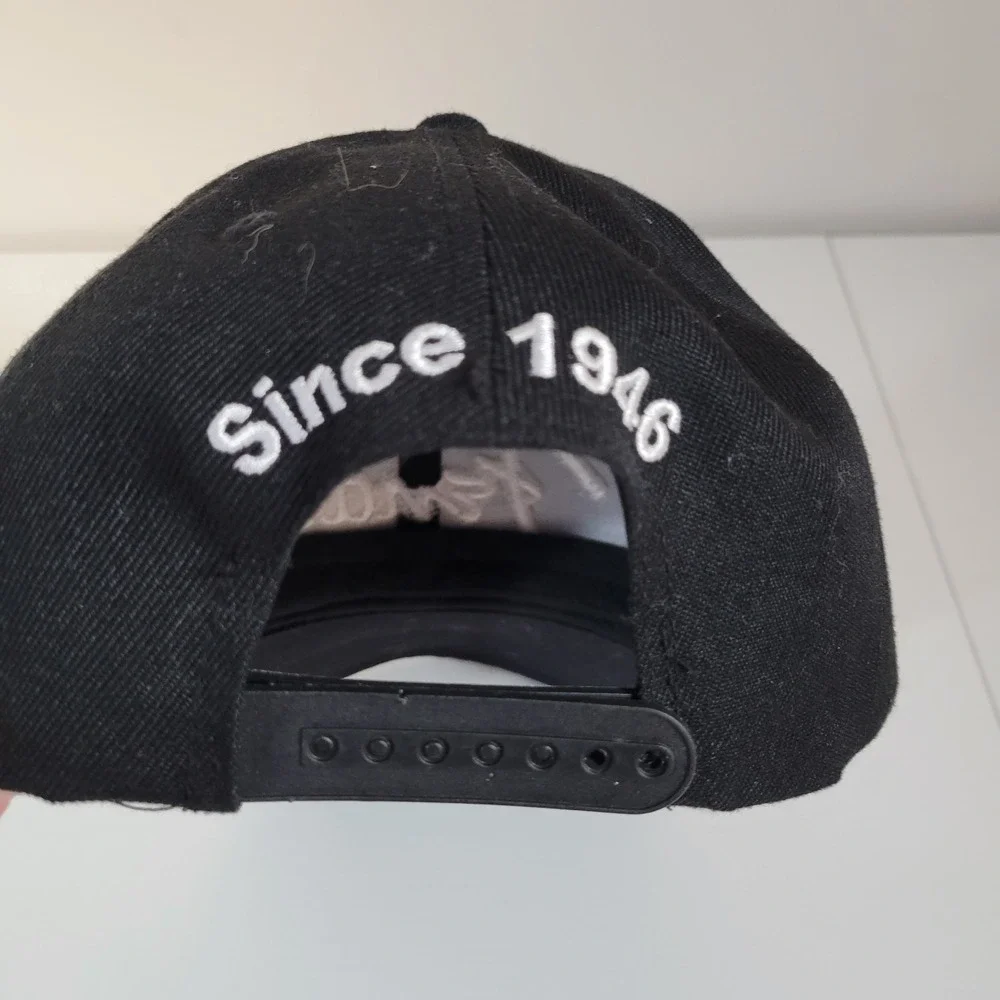 Fender Guitar Hat Cap Black Embroidered Logo Unisex Music Rock Adjustable 1336 - Picture 2 of 4